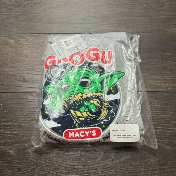 Funko Grogu Kids XL Macy’s Thanksgiving Parade Hoodie Sweatshirt New Sealed - Picture 1 of 3